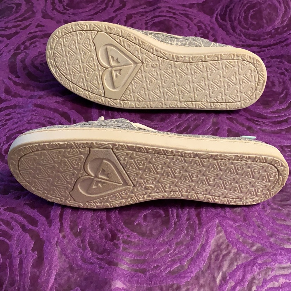 Cute Roxy flats, size 6, EUC! - Picture 4 of 6